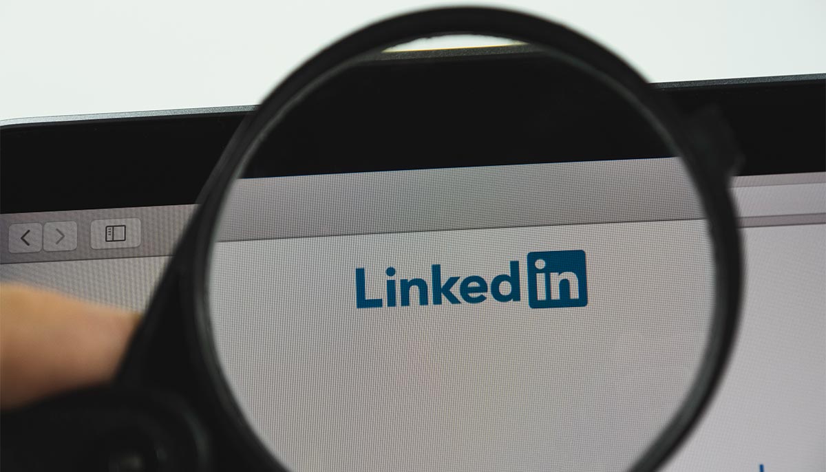 Social Media for Manufacturers - LinkedIn
